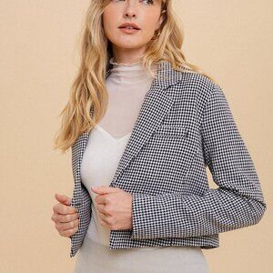 HEM & THREAD Black White Houndstooth Cropped Blazer, Classic Boutique Checkered